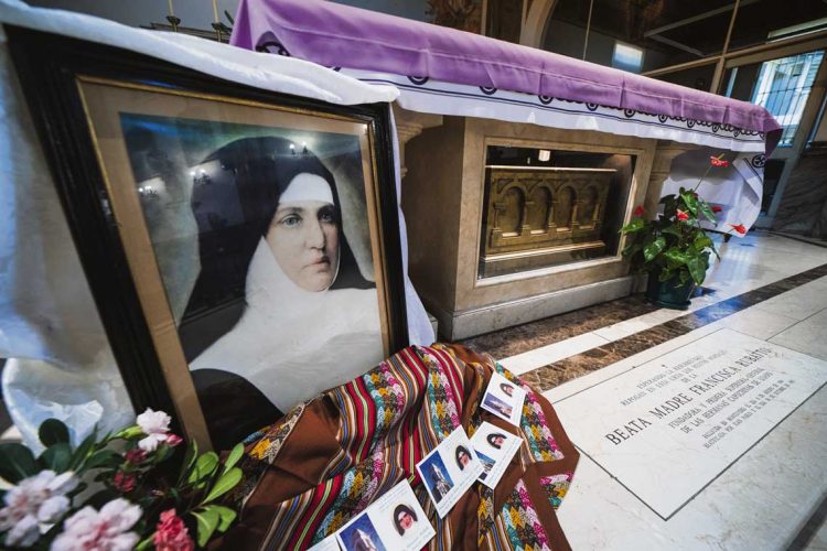 “La canonización de la madre Rubatto trae consigo un fresco aire de fe”