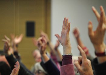 De izquierdas y derechas