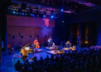 Simplemente Astor: Néstor Vaz Quinteto