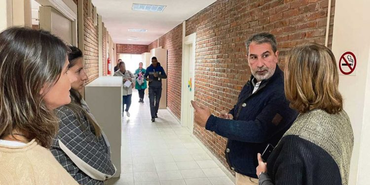 Legislador blanco considera que el Plan Avanzar sobre asentamientos va a “sacudir la modorra” del Estado