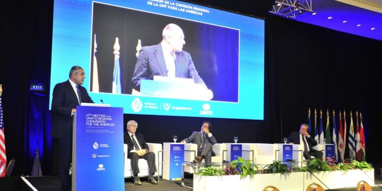 Organización Mundial del Turismo subrayó la prioridad de crear empleo a través del turismo