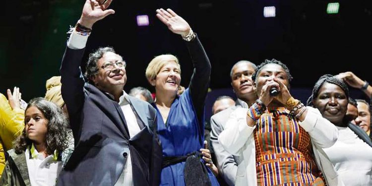 Gustavo Petro gana las elecciones presidenciales en Colombia