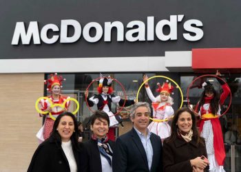 McDonald’s inauguró restaurante en Car One Center
