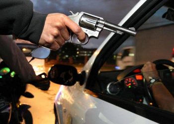 Del lector: Proyecto para la contención del uso de armas