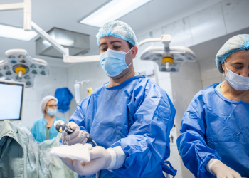 La Asociación Española incorporó novedosa técnica para revertir el agrandamiento de próstata