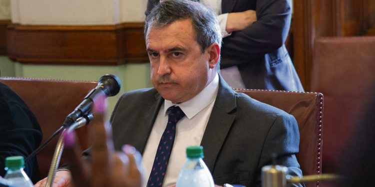 Lozano: “Al que hay que desarmar es al delincuente y no al honesto”