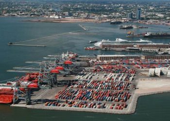 Avanza la profundización del puerto de Montevideo y se apuesta a ampliar vías navegables