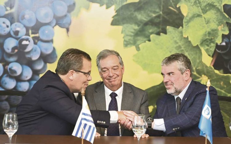 Inavi y BROU firmaron acuerdo para impulsar el sector