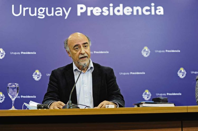 “El compromiso de recuperar los salarios se viene cumpliendo”