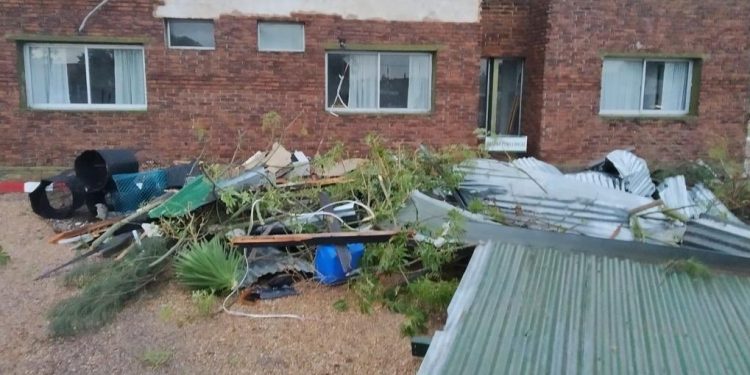 La solidaridad entre vecinos empuja a la reconstrucción de Paysandú