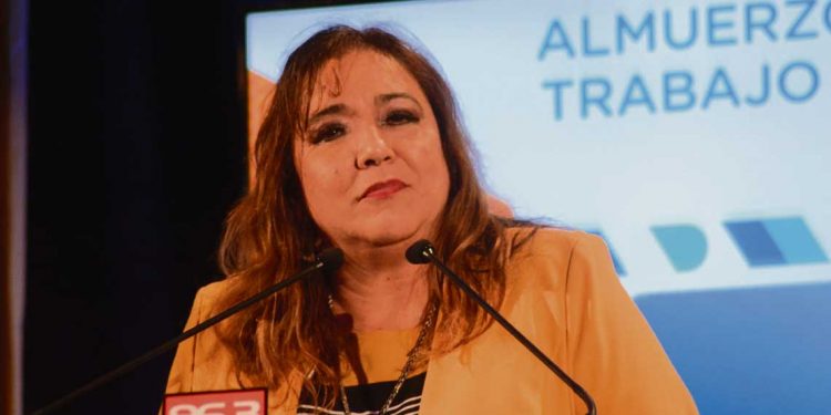 La ministra Moreira explicó los pilares de la política de vivienda para todo el país
