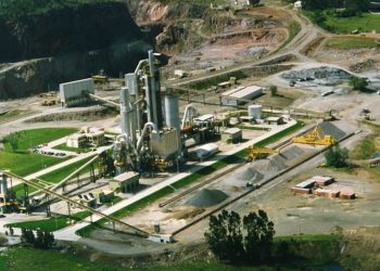 “Para las plantas de cemento de Ancap hoy se encara formar una sociedad y hay interesados”