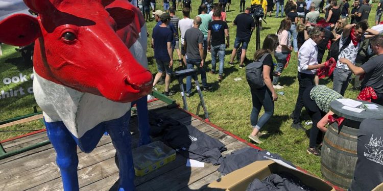 Élites globales se siguen pavoneando con la “sostenibilidad” en medio de crisis alimentaria