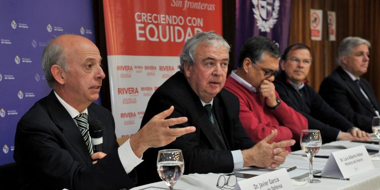 Encuentro binacional Uruguay y Brasil por seguridad pública