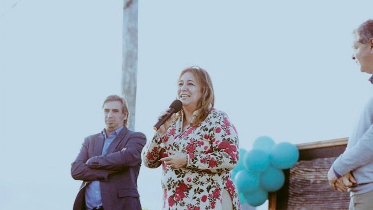 Mevir trabaja para que la gente no se vaya del lugar, dijo la ministra Moreira