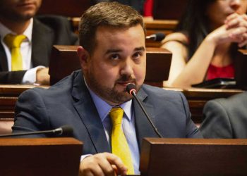 “Insistir con derogar la ley de medios es una mala señal que genera fricciones dentro de la coalición”