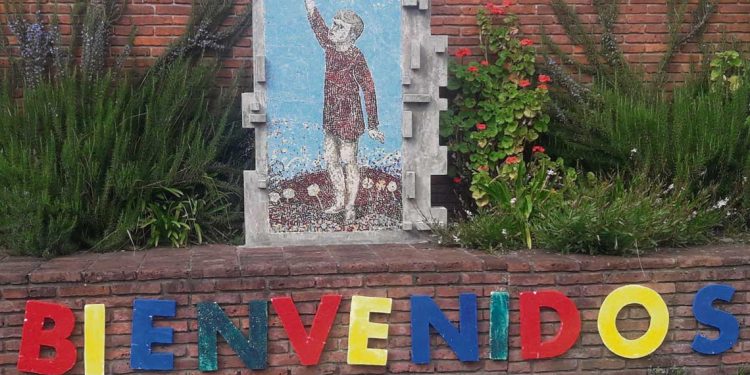 Mirando jugar a un niño: La escuela José Enrique Rodó de San Carlos cumple 95 años
