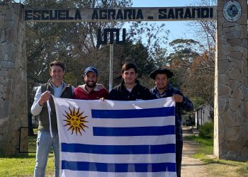 Tres estudiantes de Sarandí Grande participan de la Olimpíada Brasilera de Agropecuaria