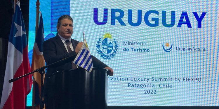 En Chile y en Argentina, Uruguay se muestra en destacados eventos turísticos de alcance internacional