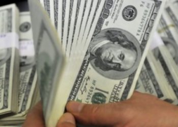 Ciclo al alza del dólar anticipa contracción económica global