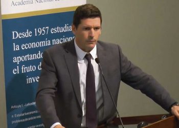 “Se deberían implementar políticas públicas que promuevan el surgimiento de instrumentos de financiamiento de largo plazo” 