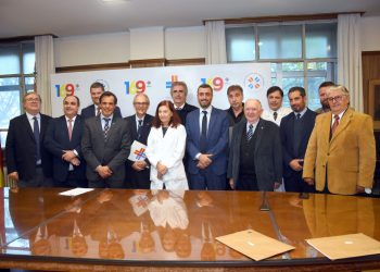Asociación Española y Claeh firman convenio para diplomatura en Endocrinología Ginecológica