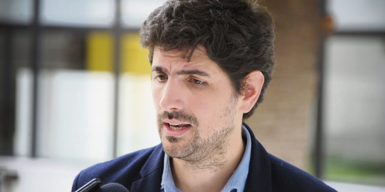 El gobierno debería atender la “crítica” situación que padecen los comercios de fronteras