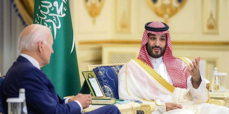 Lejos de ceder a las presiones occidentales para aumentar producción de petróleo, OPEP toma el camino contrario