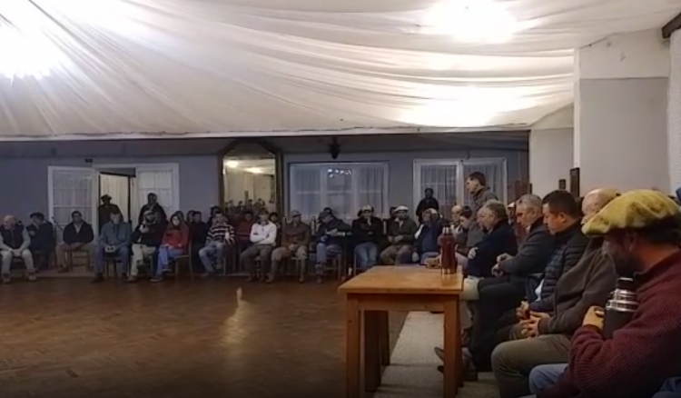 BROU lanza nueva línea de crédito para compra de campos para pequeños productores rurales