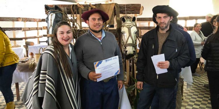 Ganador del Concurso de Guasquería en Rocha: Esta es una actividad que “no es valorizada”