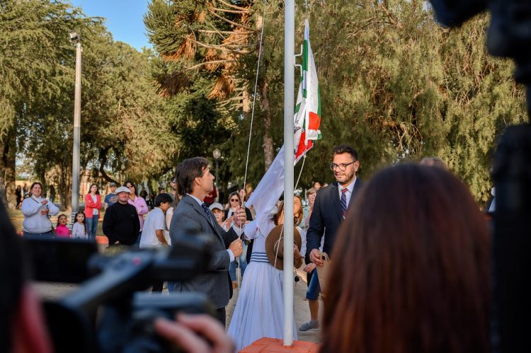 Con apelaciones a la unidad se celebraron los 197 años de la Batalla de Sarandí