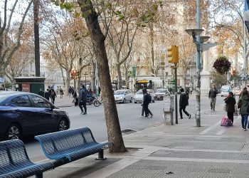 La primavera continua fresca y ventosa