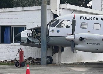 Fuerza Aérea investiga accidente con Bandeirante C-95