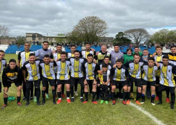 Melo Wanderers: el decano del interior que es un semillero de futbolistas uruguayos