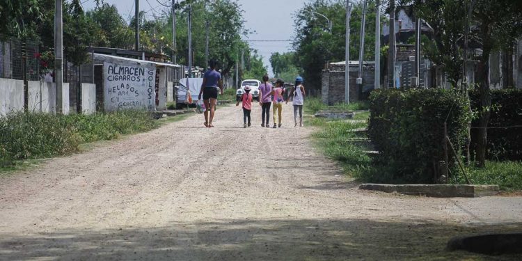 Uno de cada cinco niños menores de 6 años en Uruguay se encuentra bajo la línea de pobreza