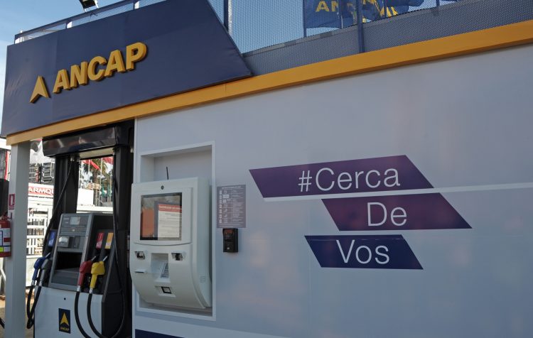 En diciembre no subirán los combustibles