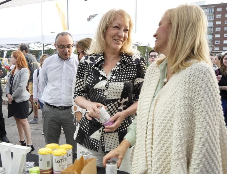 Ministra Arbeleche: En un año se crearon 8.600 micros, pequeñas y medianas empresas, y 36.000 puestos de trabajo