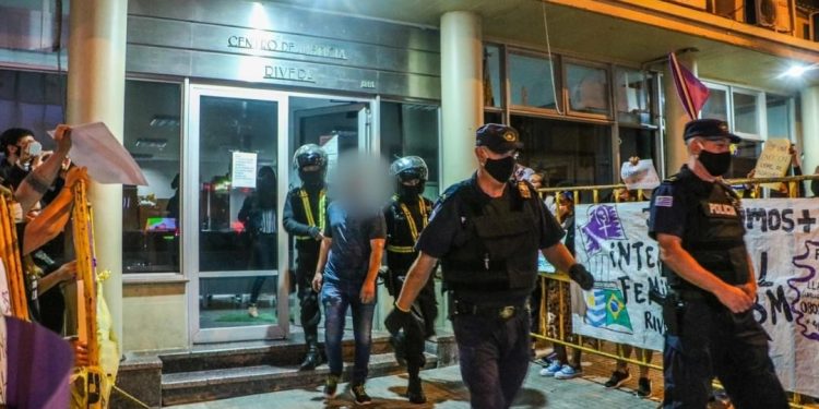 Rivera: Profesor abusador detenido y extraditado