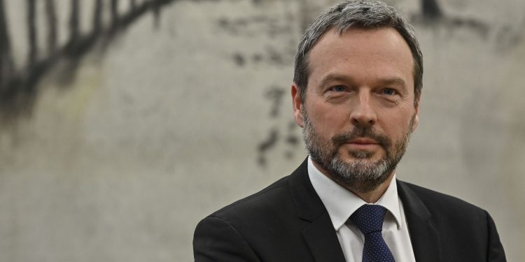 La profundidad de la recesión en Europa dependerá de la habilidad de empresas y trabajadores para lograr acuerdos salariales