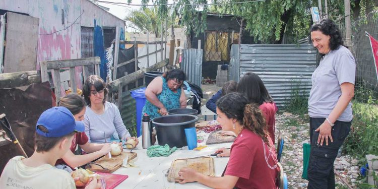 Milagros cotidianos en un asentamiento de Montevideo