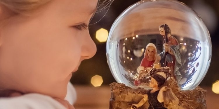 Navidad: a contramano de los valores hegemónicos