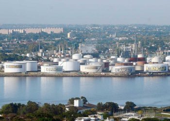  “Los combustibles fósiles se seguirán utilizando mientras no surja una alternativa en cantidad, calidad y precio”