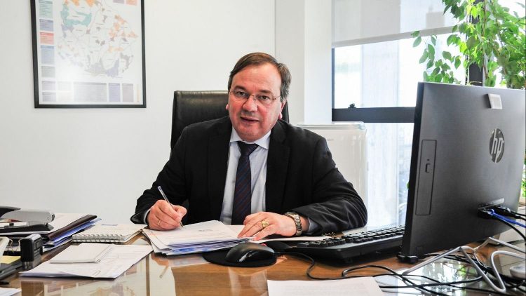 Ministro Falero: “No instalaremos equipos a costo del controlado”