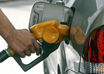 Ancap definió una baja de 3 pesos por litro para la nafta y 6 pesos por litro para el gasoil