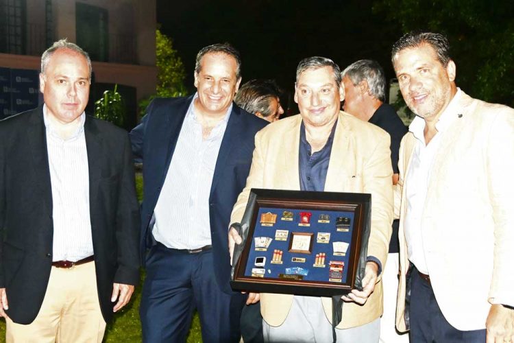 Banco República ofrece una conferencia en la Azotea de Haedo