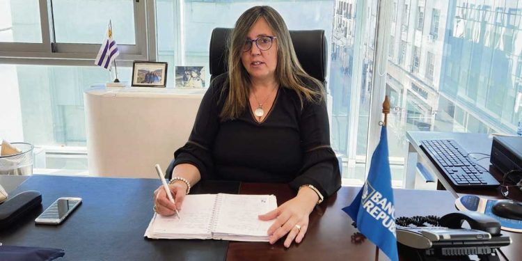 El BROU presentó medidas para productores afectados por la sequía