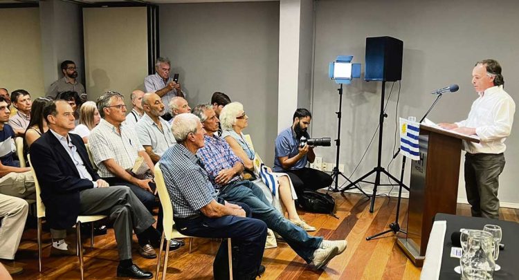 Holzmann sobre la proclama de USU: “Se buscó dar un sacudón al sector político para ver si reacciona”