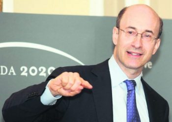 Se incrementan riesgos de una crisis financiera en los países desarrollados