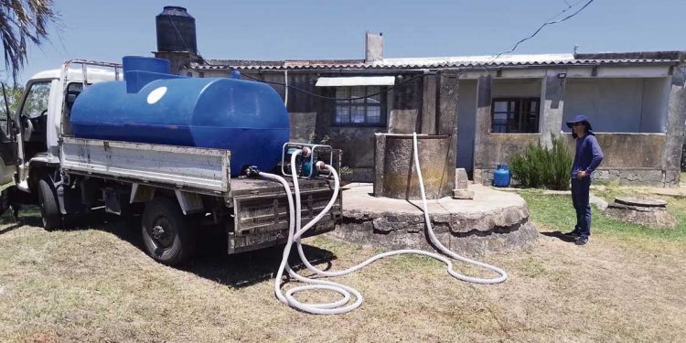 La realidad humana del déficit hídrico en el interior