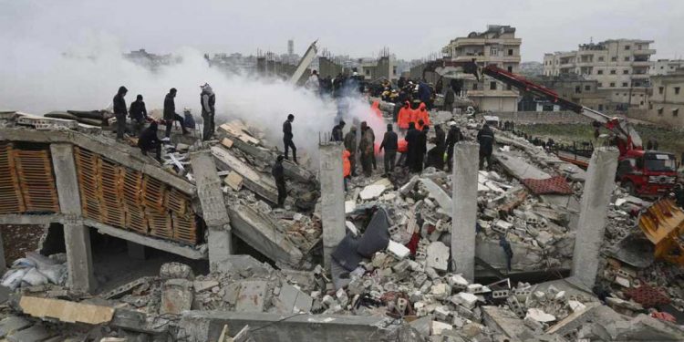 Turquía y Siria sufren las consecuencias del terremoto más devastador en 84 años